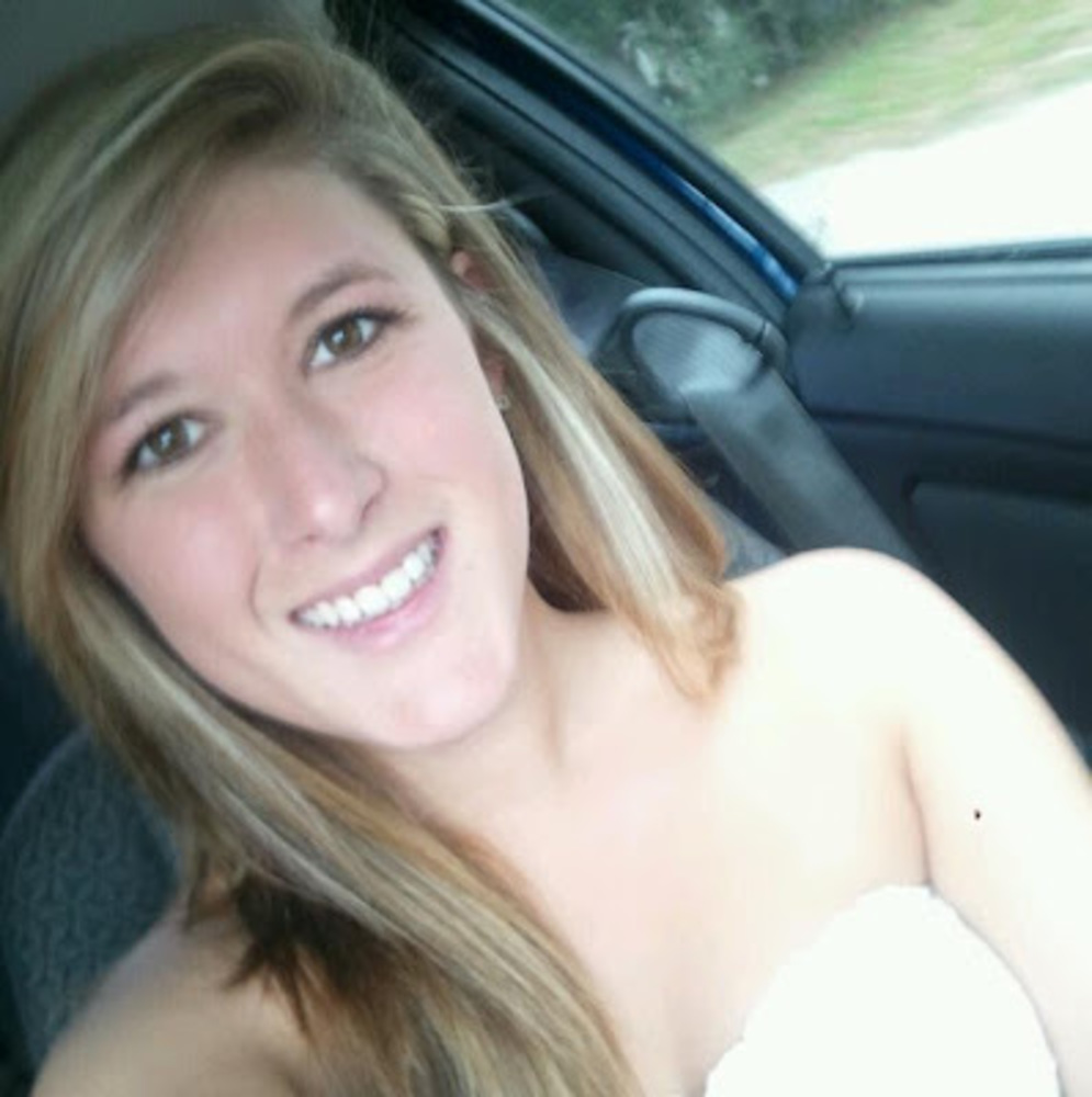 Meet your Posher, Kayla